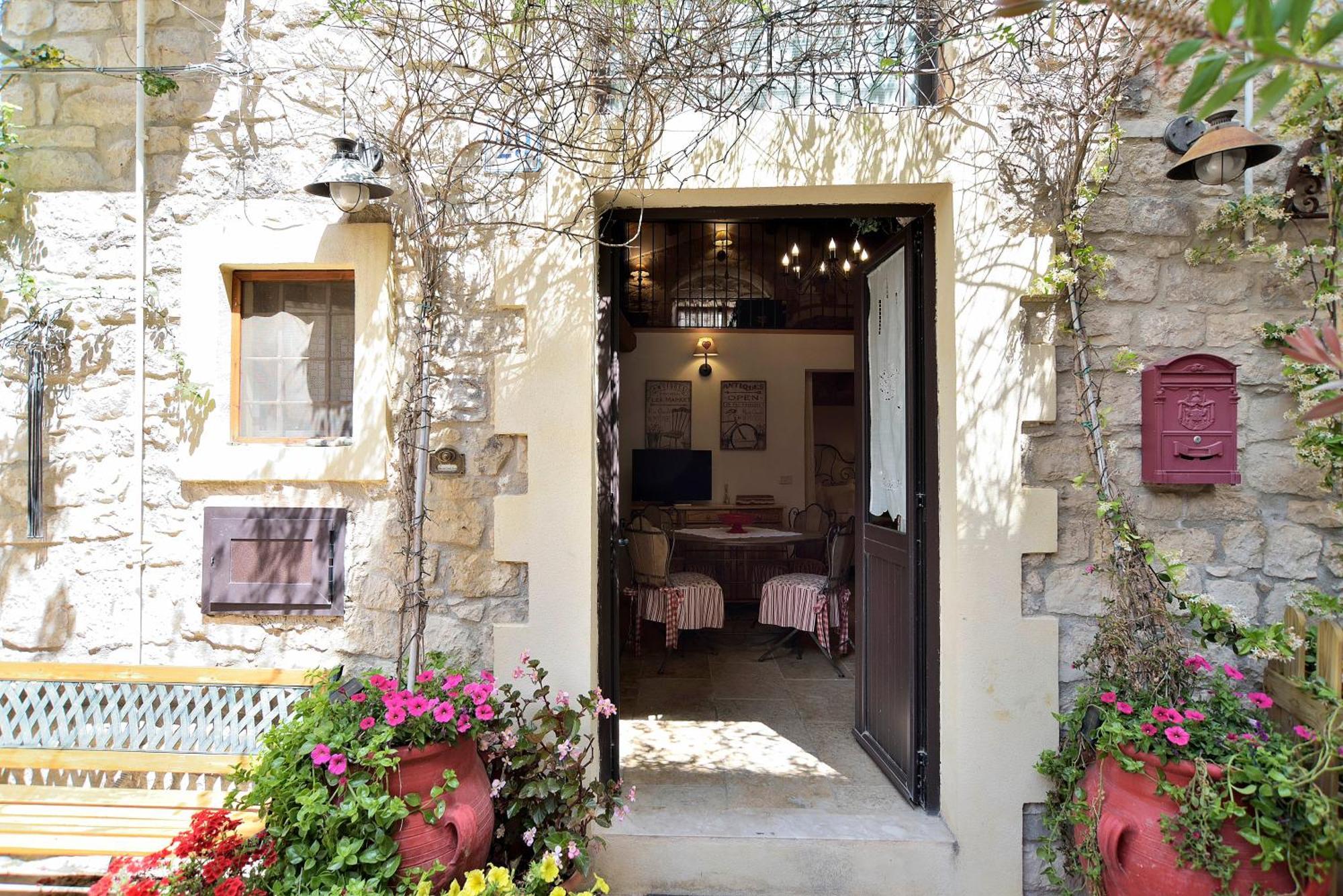 Case Del Vicolo Stretto โมดิกา ภายนอก รูปภาพ